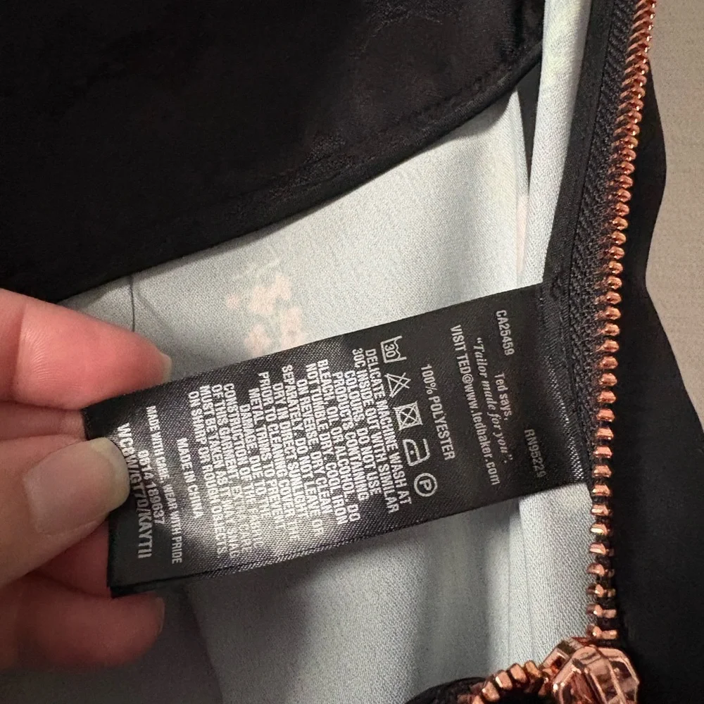 Ted Baker Kaytii Floral Florence Culottes Pants size 4 aka 10 - Picture 9 of 9